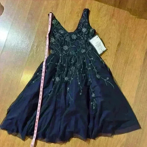 NWT Adrianna Papell Womens Sleeveless Tea Length Floral Sequin Cocktail Dress 4P - Picture 7 of 16